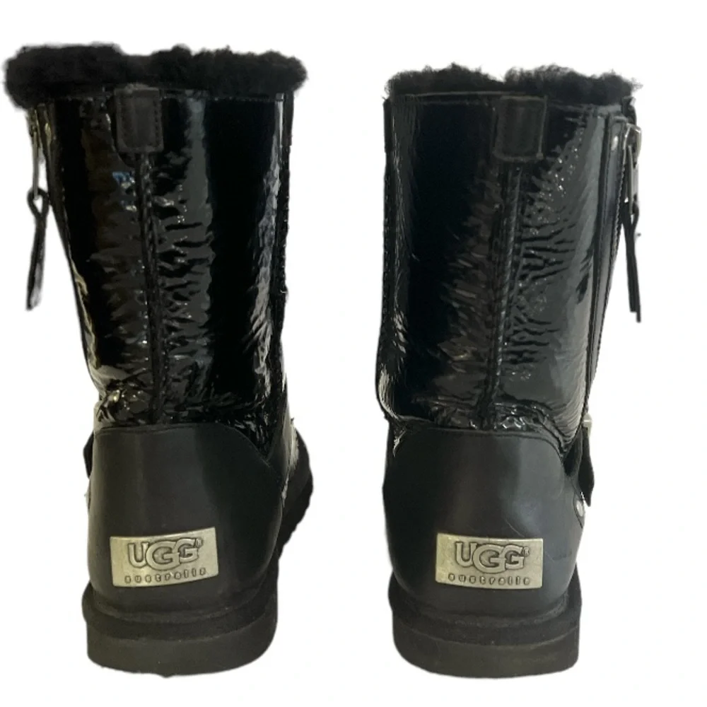 UGG authentic designer